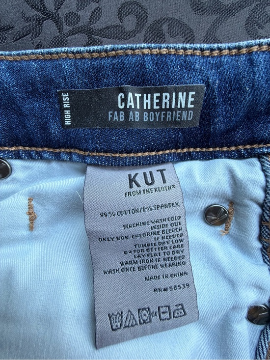 Kut from the Kloth Denim - KUT From The Kloth Catherine Fab Ab Boyfriend Women 14 High Rise Stretch B330